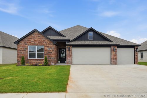 27765 E 109th Pl S, Coweta, OK, 74429-3019 | Card Image