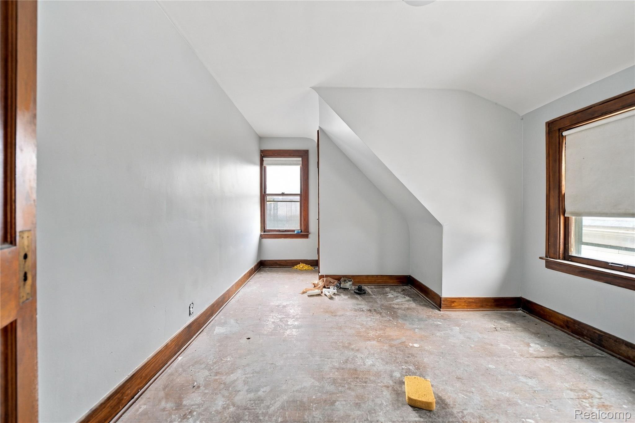 Commercial Sale in Detroit 4