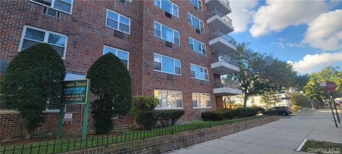 apt-11n-89 170th St, Jamaica, NY, 11432-5318 | Card Image