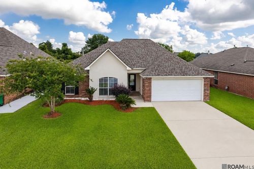 11297 Shady Bnd, Denham Springs, LA, 70726-6882 | Card Image