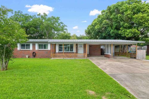 18 Cambridge Ave, Pensacola, FL, 32534-3009 | Card Image