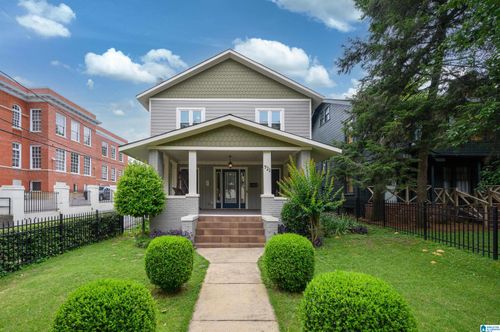 921 28th St S, BIRMINGHAM, AL, 35205-1211 | Card Image