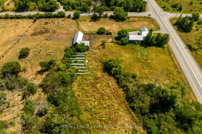 2106 Dunrobin Rd, House other with 3 bedrooms, 2 bathrooms and 8 parking in Dunrobin ON | Image 41