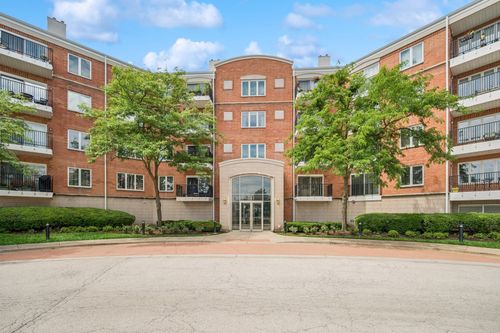 apt-308-451 Town Place Cir, Buffalo Grove, IL, 60089-6733 | Card Image