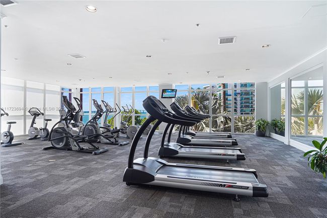 APT-704 - 1155 Brickell Bay Dr, Condo with 3 bedrooms, 2 bathrooms and null parking in Miami FL | Image 67