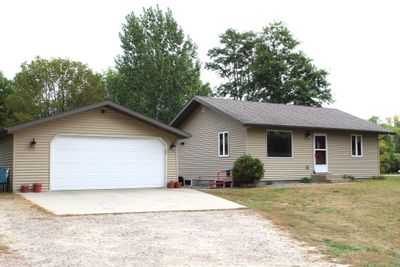 1717 Maple Drive Se, House other with 3 bedrooms, 1 bathrooms and null parking in Alexandria MN | Image 2