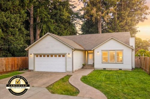 1715 13th St, Eureka, CA, 95501-2009 | Card Image