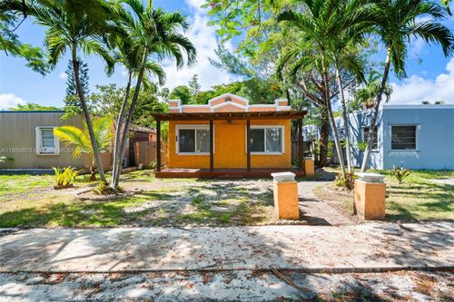 1640 Funston St, Hollywood, FL, 33020-6412 | Card Image