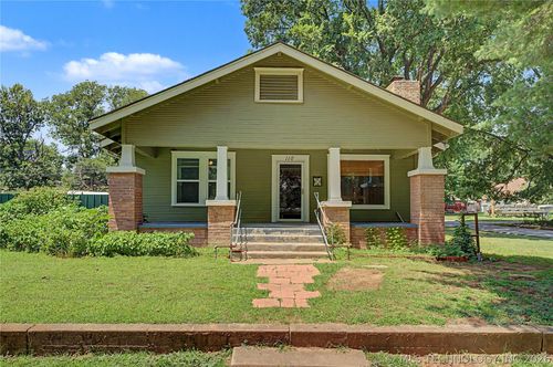 110 N Dunlap St, Cleveland, OK, 74020-3606 | Card Image