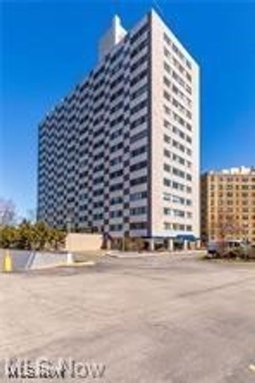 apt-1504-12520 Edgewater Dr, Lakewood, OH, 44107-1605 | Card Image