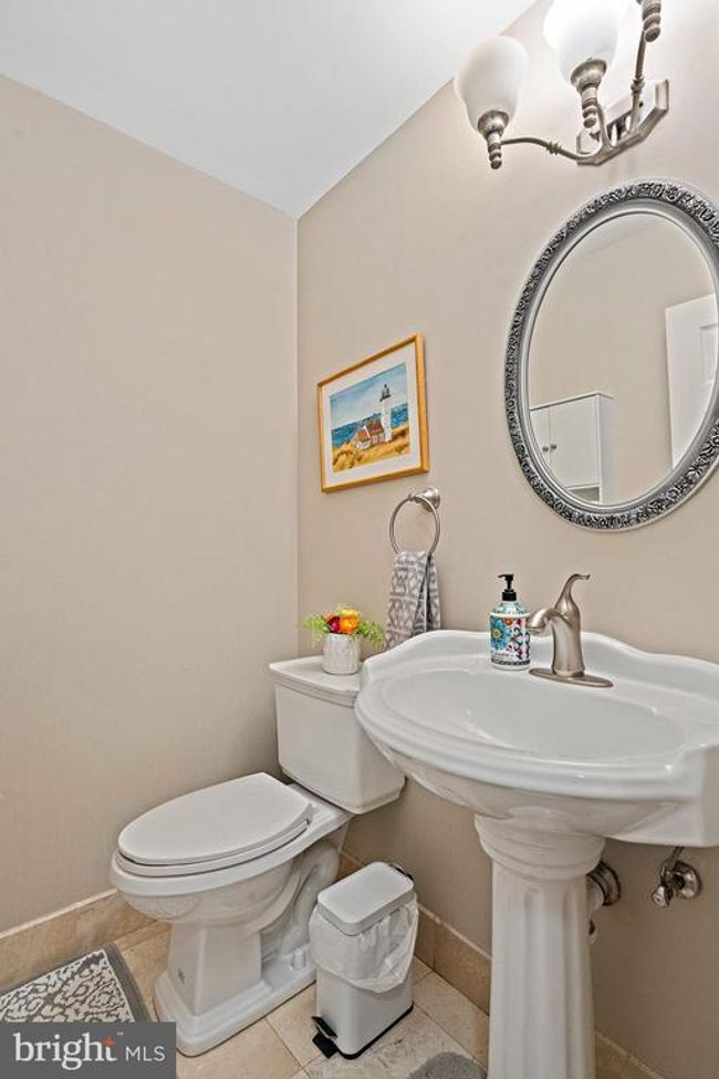 9220 Burnetta Dr, House other with 4 bedrooms, 4 bathrooms and null parking in ANNANDALE VA | Image 18