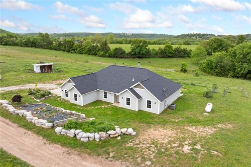 307 Whitetail Drive, Harrison, AR, 72601 | Card Image