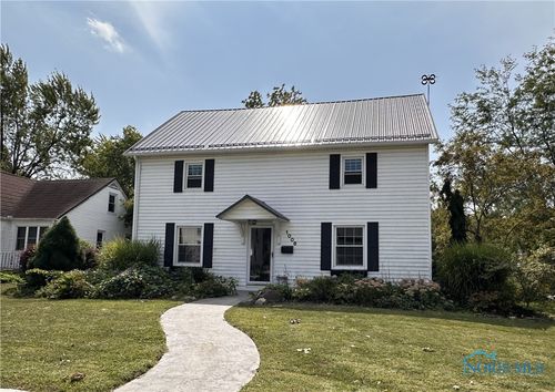 1006 E 2nd St, Ottawa, OH, 45875-2008 | Card Image