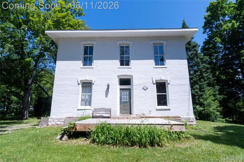 807 Baird St, Holly, MI, 48442-1706 | Card Image