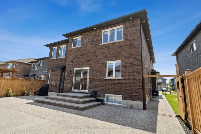 99 Dolomiti Crt, House other with 5 bedrooms, 5 bathrooms and 4 parking in Hamilton ON | Image 37