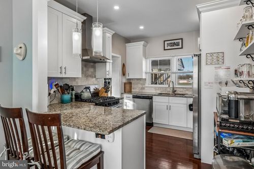 502 Mount Laurel Rd, Mount Laurel, NJ, 08054-9523 | Card Image