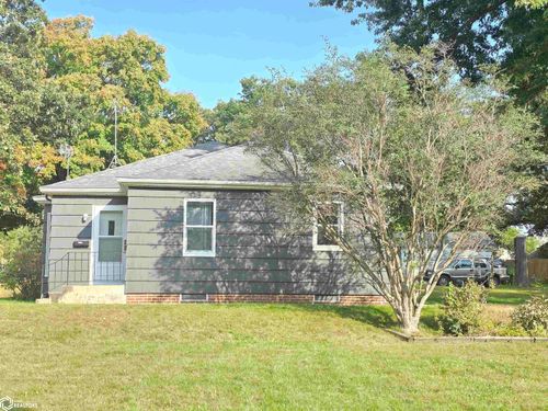 311 10th St Ne, Mason City, IA, 50401-2207 | Card Image