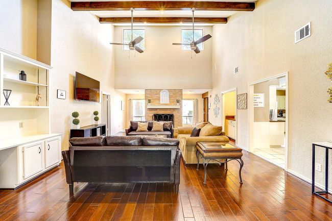 8111 Pine Green Ln, House other with 6 bedrooms, 4 bathrooms and 2 parking in Humble TX | Image 7