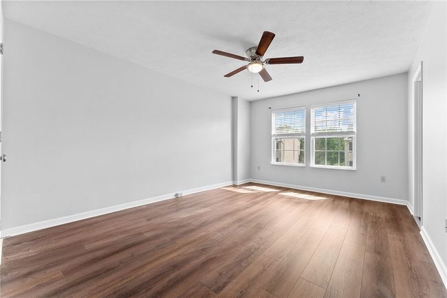 206 Mountain Dr, Townhouse with 3 bedrooms, 3 bathrooms and 2 parking in Carnegie PA | Image 18