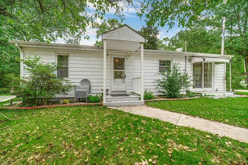 10889 E Cherokee Rd, Walkerton, IN, 46574 | Card Image