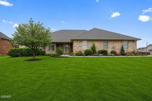 1816 Placid Dr, Sevierville, TN, 37862-9108 | Card Image