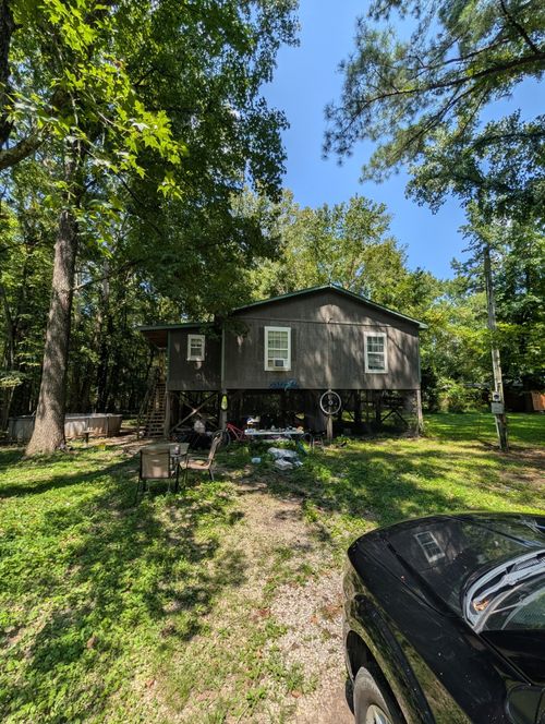 1518 Matlock Dr, Chapmansboro, TN, 37035-9012 | Card Image
