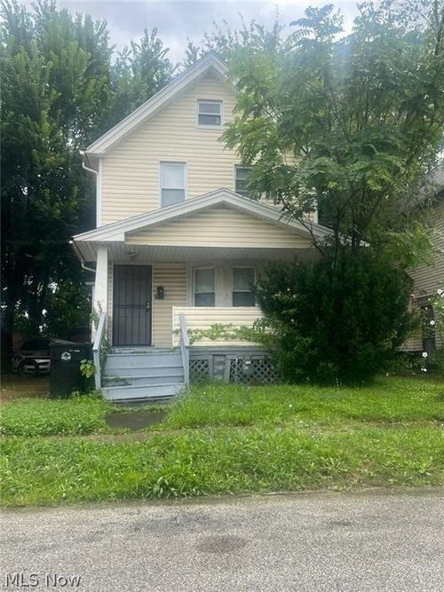 3659 E 104th St, Cleveland, OH, 44105-2455 | Card Image