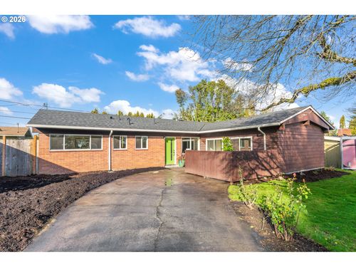 2437 Ne 134th Pl, Portland, OR, 97230-3053 | Card Image