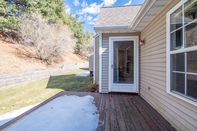 86 - 86 Haley Ln, Condo with 2 bedrooms, 2 bathrooms and null parking in Sandy Hook CT | Image 25