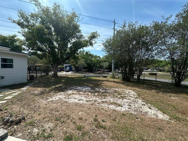725 W Shady Ln, House other with 3 bedrooms, 2 bathrooms and null parking in LAKELAND FL | Image 18