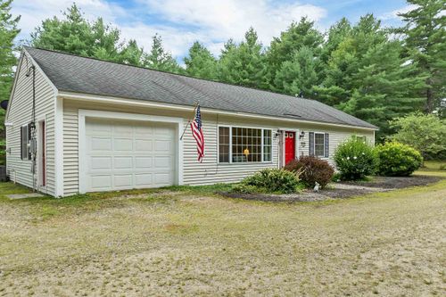 13 Blueberry Rd, Center Ossipee, NH, 03814-6320 | Card Image