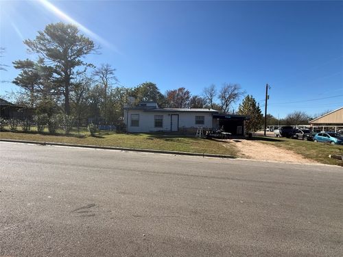508 N Boundary St, Burnet, TX, 78611-2508 | Card Image