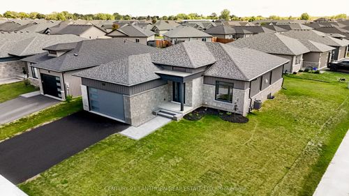 60 Hastings Park Dr, Belleville, ON, K8P0J2 | Card Image