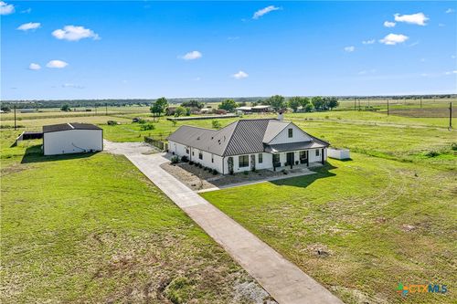 251 Willow Moon Ranch Rd, Crawford, TX, 76638-2504 | Card Image