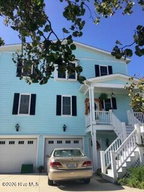 1536 Ann St, Beaufort, NC, 28516-2302 | Card Image