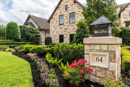 64 Benthaven W, Montgomery, TX, 77356-8491 | Card Image