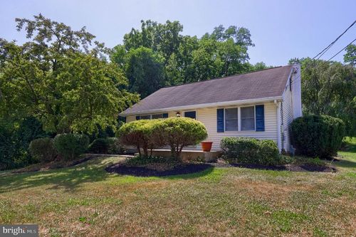 160 Buch Ave, LANCASTER, PA, 17601-2937 | Card Image