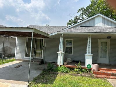 915 S C Street, House other with 2 bedrooms, 2 bathrooms and null parking in Muskogee OK | Image 3