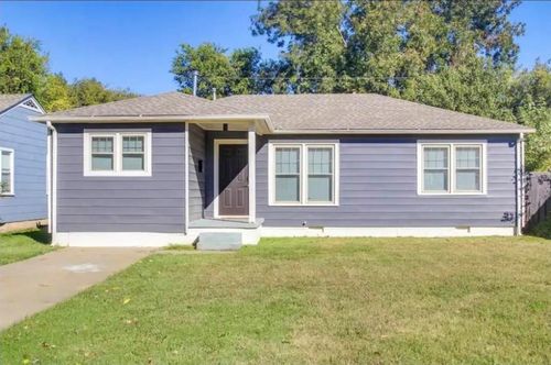 1111 W Comanche St, Norman, OK, 73069-5426 | Card Image