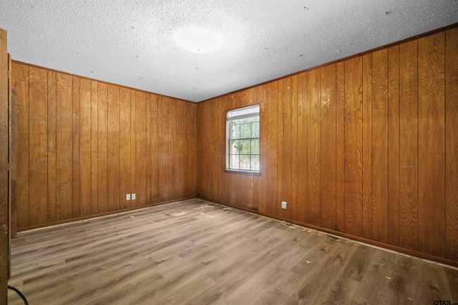 20568 State Highway 110 S, House other with 4 bedrooms, 3 bathrooms and null parking in Troup TX | Image 16