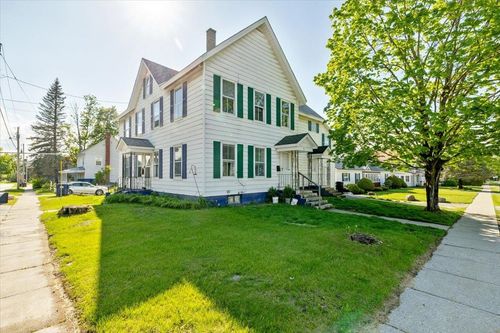 15 2nd St, Swanton, VT, 05488-1211 | Card Image