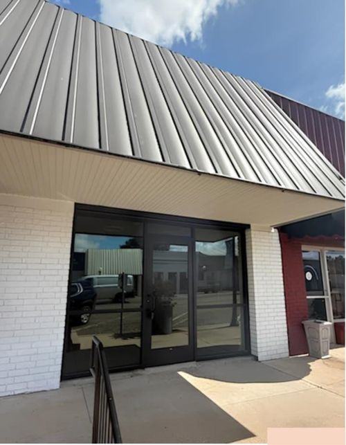 111 W Duval St, Troup, TX, 75789-2035 | Card Image