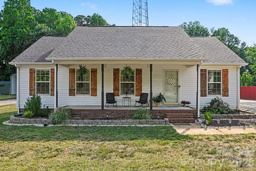 8664 Red Rd, Rockwell, NC, 28138-8562 | Card Image