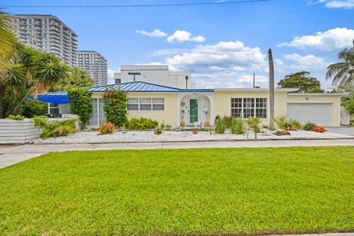 400 45th St, West Palm Beach, FL, 33407-2924 | Card Image