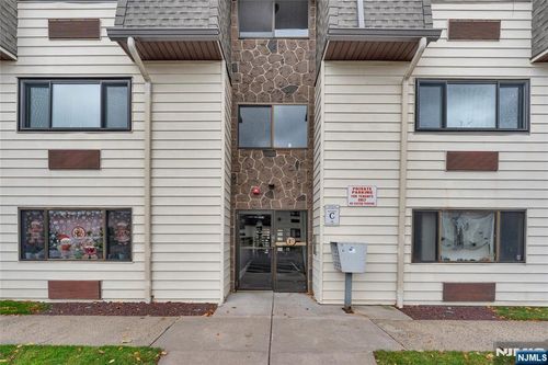 46 Watsessing Ave, Belleville, NJ, 07109-1228 | Card Image