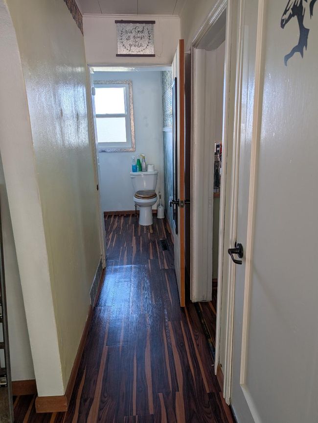 415 3 Rd St S, House other with 3 bedrooms, 2 bathrooms and null parking in Sunburst MT | Image 7