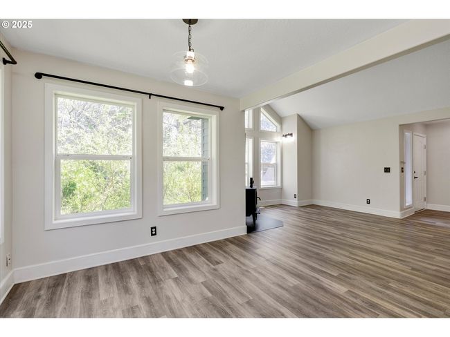 1206 Methodist Rd, House other with 3 bedrooms, 2 bathrooms and 1 parking in Hood River OR | Image 10