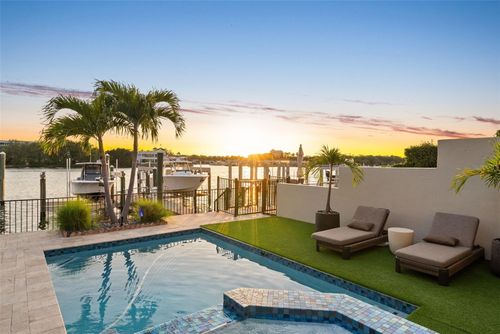 1123 Abbeys Way, Tampa, FL, 33602-5958 | Card Image