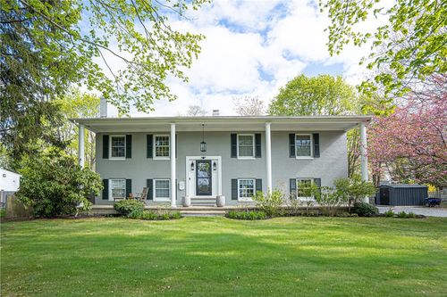 224 Foote St, Barrington, RI, 02806-2943 | Card Image