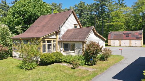 83 Jubilee Rd, Bridgewater, NS, B4V2A3 | Card Image